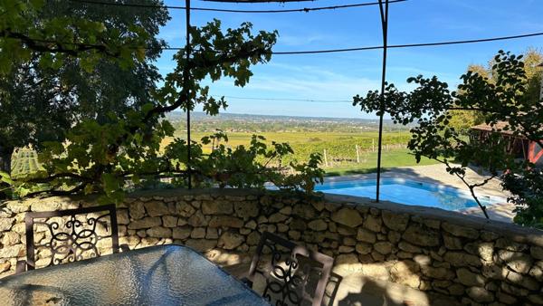 Propriété de caractère avec vue exceptionnelle, aux portes de Bergerac