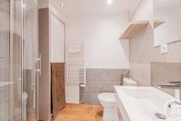Appartement F3 à vendre  3 pièces - 70,85 m 2   NICE  - 06