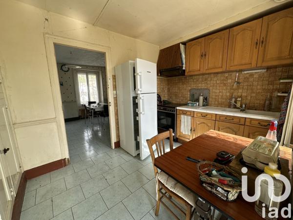 Maison 2 pièces de 45 m² à Mareuil-sur-Arnon (18290)