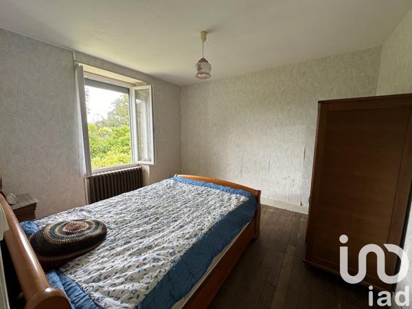 Maison 2 pièces de 45 m² à Mareuil-sur-Arnon (18290)