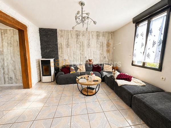 Vente Maison173,73 m² - 7 Pièces - NESLE (80190)