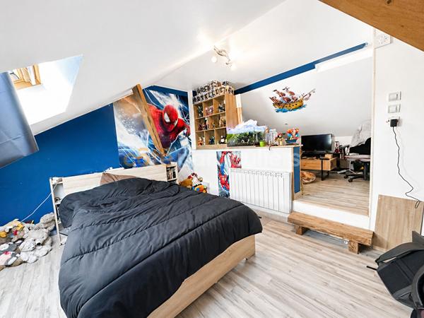 Vente Maison173,73 m² - 7 Pièces - NESLE (80190)
