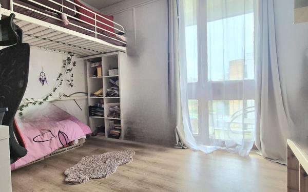 Appartement à vendre    5 pièces • 99 m2 Yerres