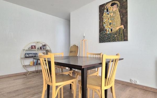 Appartement à vendre    5 pièces • 99 m2 Yerres
