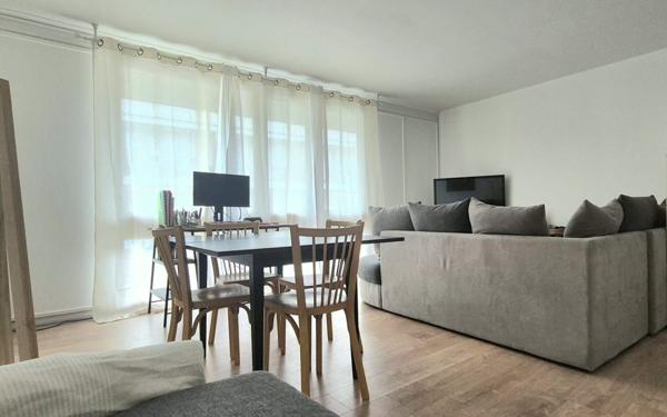 Appartement à vendre    5 pièces • 99 m2 Yerres