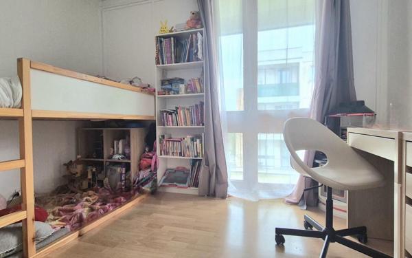 Appartement à vendre    5 pièces • 99 m2 Yerres