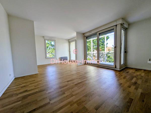 Appartement à louer 3 pièces de 70 m²