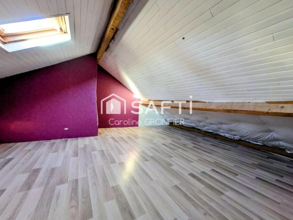 Maison élevée sur sous-sol - Palinges