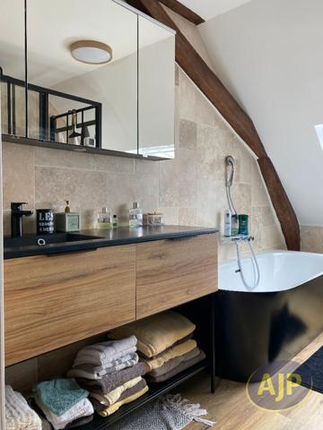 Biens de prestige à vendre Combree : 399 190 € - AJP Immobilier Segré