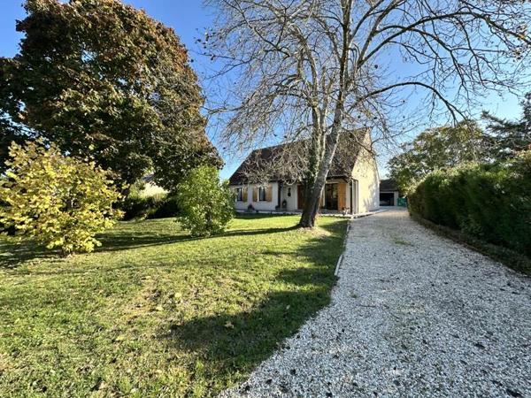 Maison à vendre |  Civray |  5 pièces | 122 m²