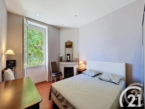 Maison à vendre  10 pièces - 270,12 m 2   CAVAILLON  - 84