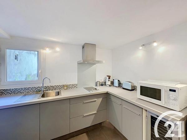 Maison à vendre  10 pièces - 270,12 m 2   CAVAILLON  - 84
