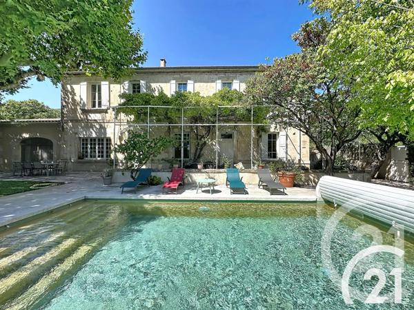 Maison à vendre  10 pièces - 270,12 m 2   CAVAILLON  - 84
