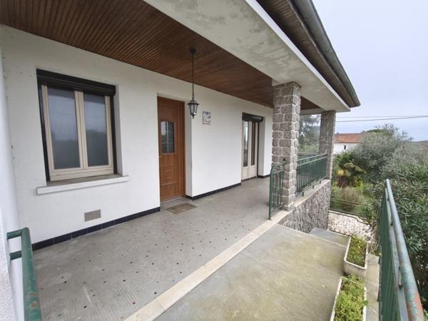 Maison à vendre |  Nersac |  5 pièces | 116 m²