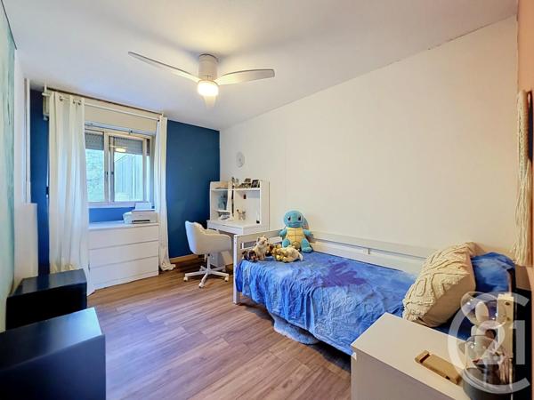 Appartement F3 à vendre  3 pièces - 62,40 m 2   ANTIBES  - 06