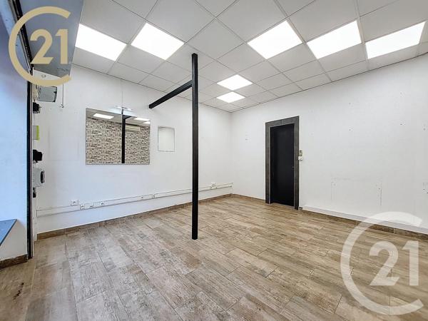 à vendre  47,37 m 2   CANNES  - 06