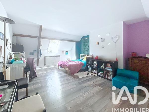 Maison à vendre 7 pièces 186 m² Mézières-sur-Seine