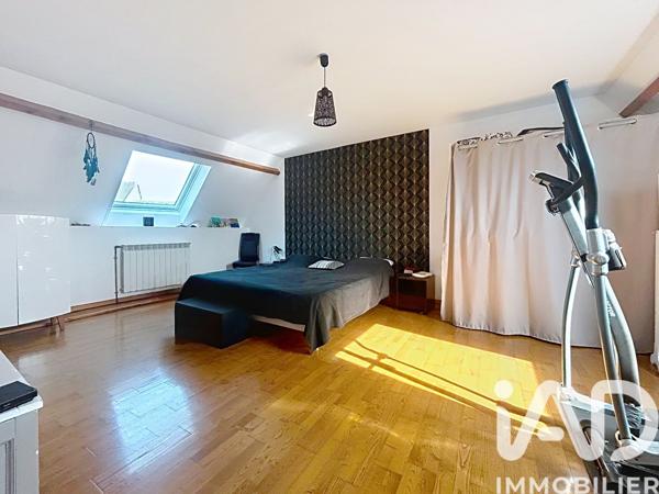 Maison à vendre 7 pièces 186 m² Mézières-sur-Seine