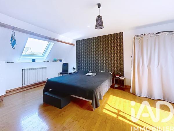 Maison à vendre 7 pièces 186 m² Mézières-sur-Seine