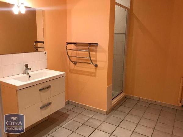 Appartement à louer 3 pièces 67.61m²