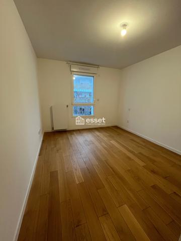 Location Appartement 3 pièces 68.6 m² - Rueil Malmaison 92500