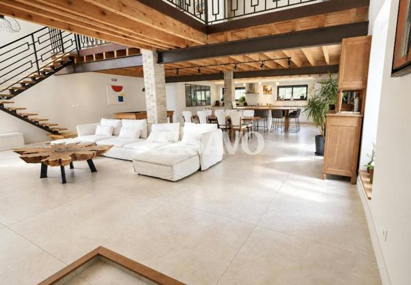 Vente Maison 5 pièces de 260m² - 38670 Chasse-sur-Rhône