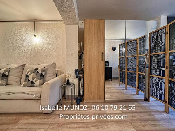 Studio Chamalières, environ 24m2 rénové et meublé