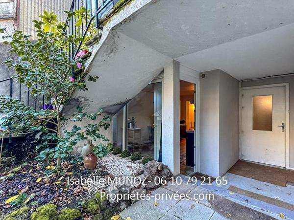 Studio Chamalières, environ 24m2 rénové et meublé