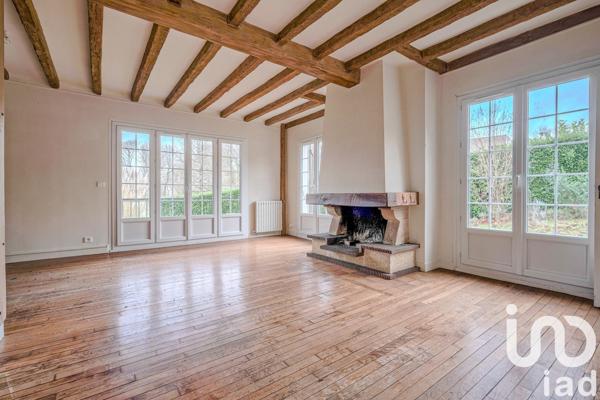 Maison 6 pièces de 130 m² à Chessy (77700)