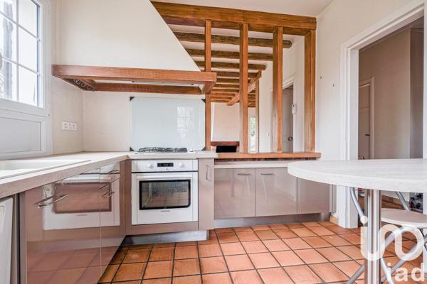 Maison 6 pièces de 130 m² à Chessy (77700)