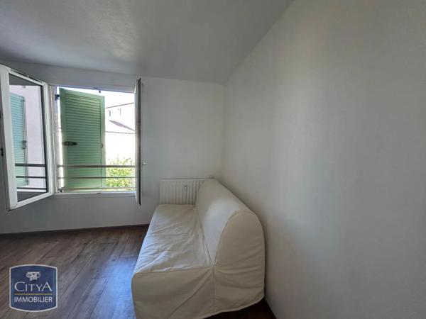 Appartement à louer 1 pièce 23.16m² Fréjus (83600)