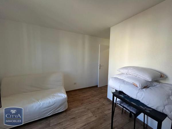 Appartement à louer 1 pièce 23.16m² Fréjus (83600)
