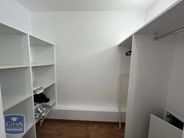 Appartement à louer 1 pièce 23.16m² Fréjus (83600)