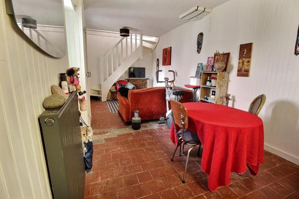 Maison 2 pièces 40m² à vendre Angerville 91670 75000€ - Micro.immo