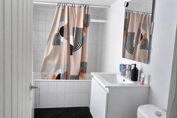 Maison 2 pièces 40m² à vendre Angerville 91670 75000€ - Micro.immo