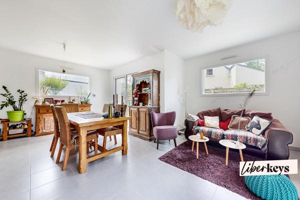 Maison T5 Elven avec garage au calme