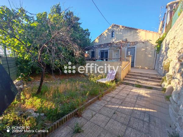 Maison
         4 pièces
        - 88 m² Exclusivité 265 000 € *