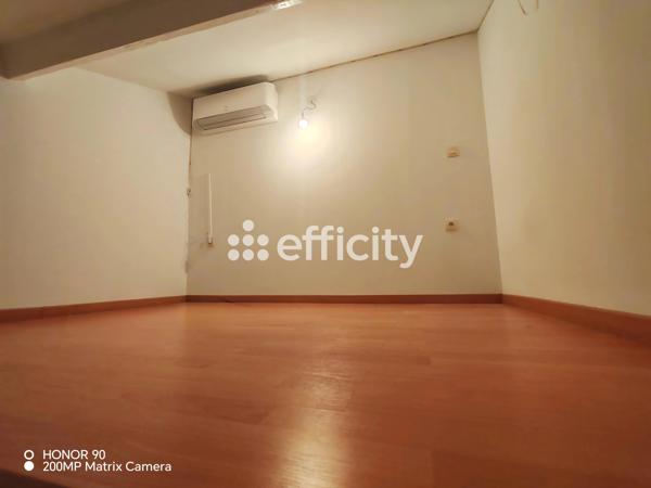 Maison
         4 pièces
        - 88 m² Exclusivité 265 000 € *