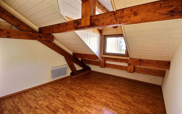 Appartement à louer    3 pièces •  Excenevex