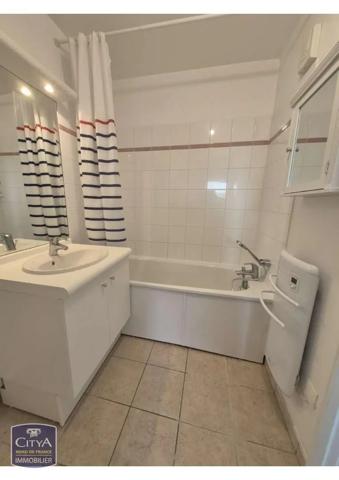 Appartement à louer 2 pièces 39.04m² Béthune (62400)