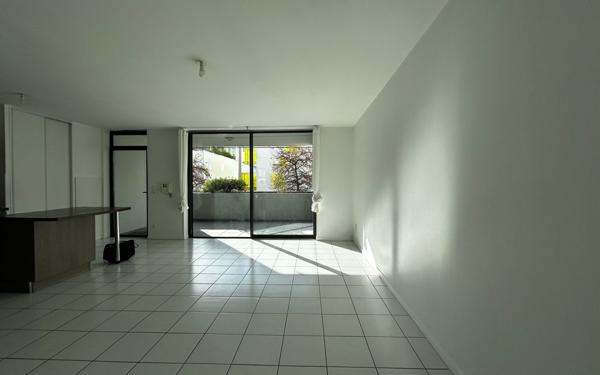 Appartement à vendre    3 pièces • 64,70 m2 Blagnac