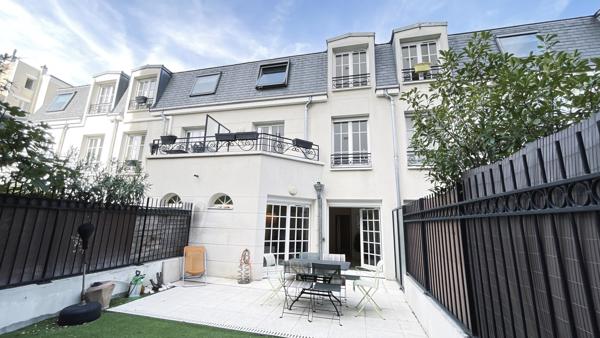 PUTEAUX HYPER-CENTRE – RARE MAISON AVEC JARDIN – 135 M² – 3/4 CHAMBRES – 2 PARKINGS