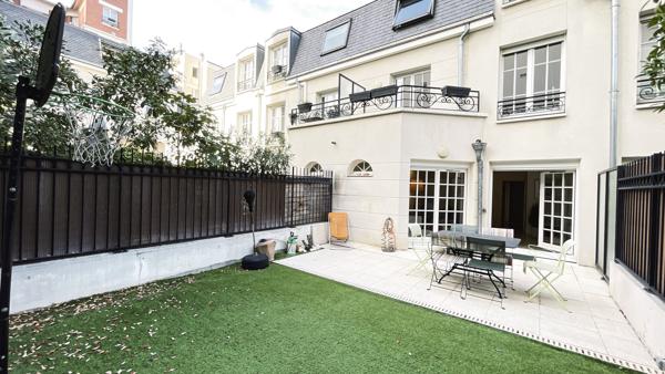 PUTEAUX HYPER-CENTRE – RARE MAISON AVEC JARDIN – 135 M² – 3/4 CHAMBRES – 2 PARKINGS