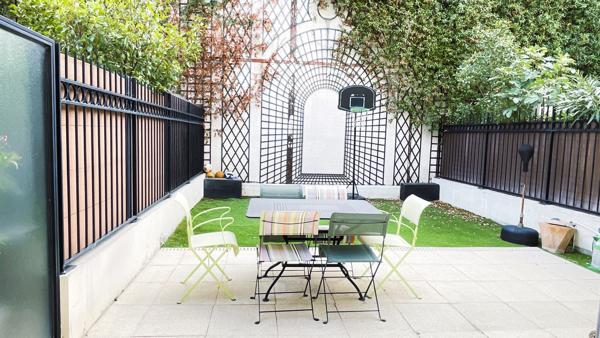 PUTEAUX HYPER-CENTRE – RARE MAISON AVEC JARDIN – 135 M² – 3/4 CHAMBRES – 2 PARKINGS