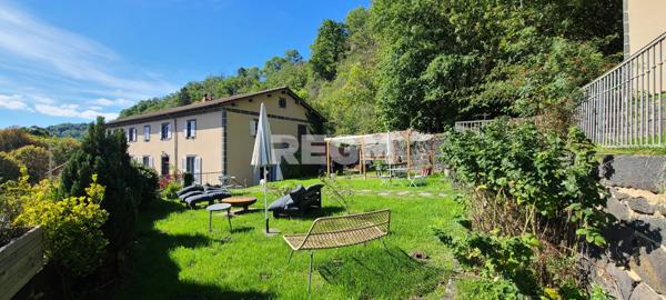 Pontgibaud (63230) Pontgibaud. Villa-Maison d'hôtes 320 m².