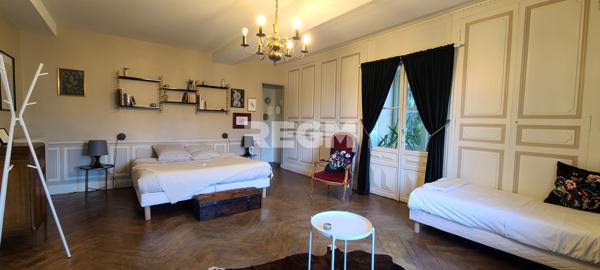 Pontgibaud (63230) Pontgibaud. Villa-Maison d'hôtes 320 m².