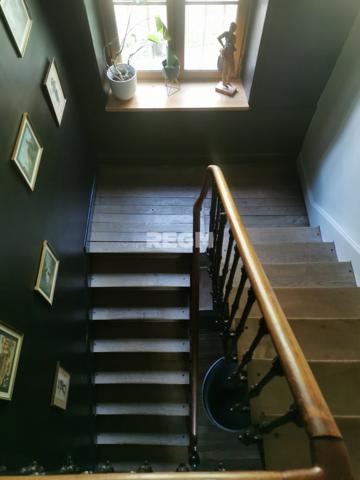 Pontgibaud (63230) Pontgibaud. Villa-Maison d'hôtes 320 m².