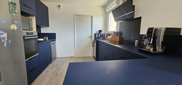 Gap (05000) Rooftop de 122 m² avec terrasse Panoramique et Grand Garage à Gap