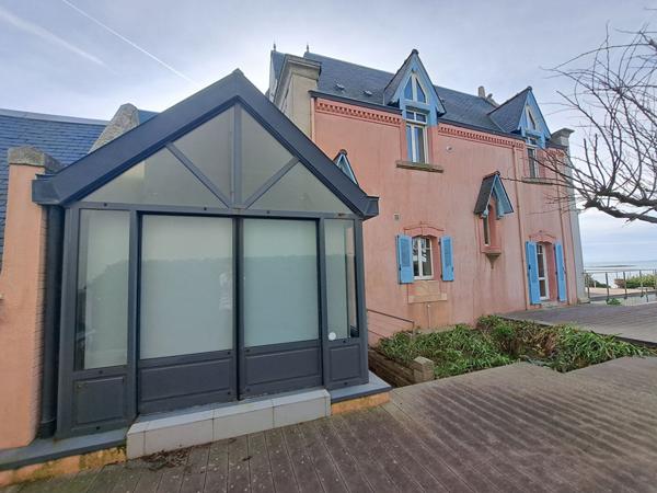 Concarneau - Appartement de 93 m² + jardin les pieds dans l'eau