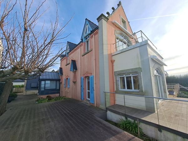 Concarneau - Appartement de 93 m² + jardin les pieds dans l'eau